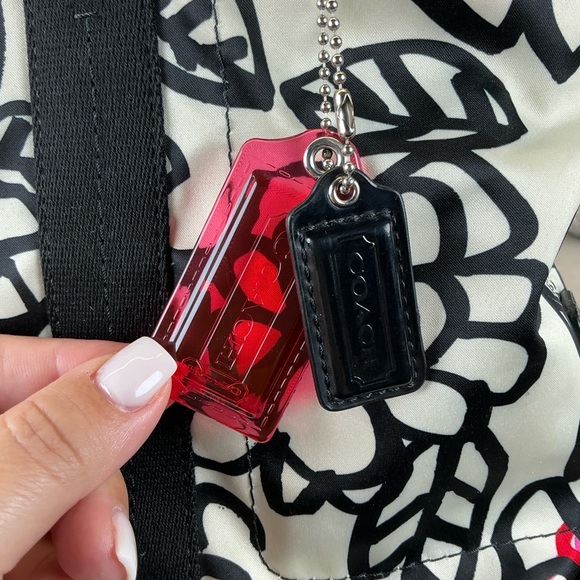 Coach Y2K Poppy Graffiti‎ Daisy Floral Hand Tote Crossbody Satin Bag - Picture 3 of 13